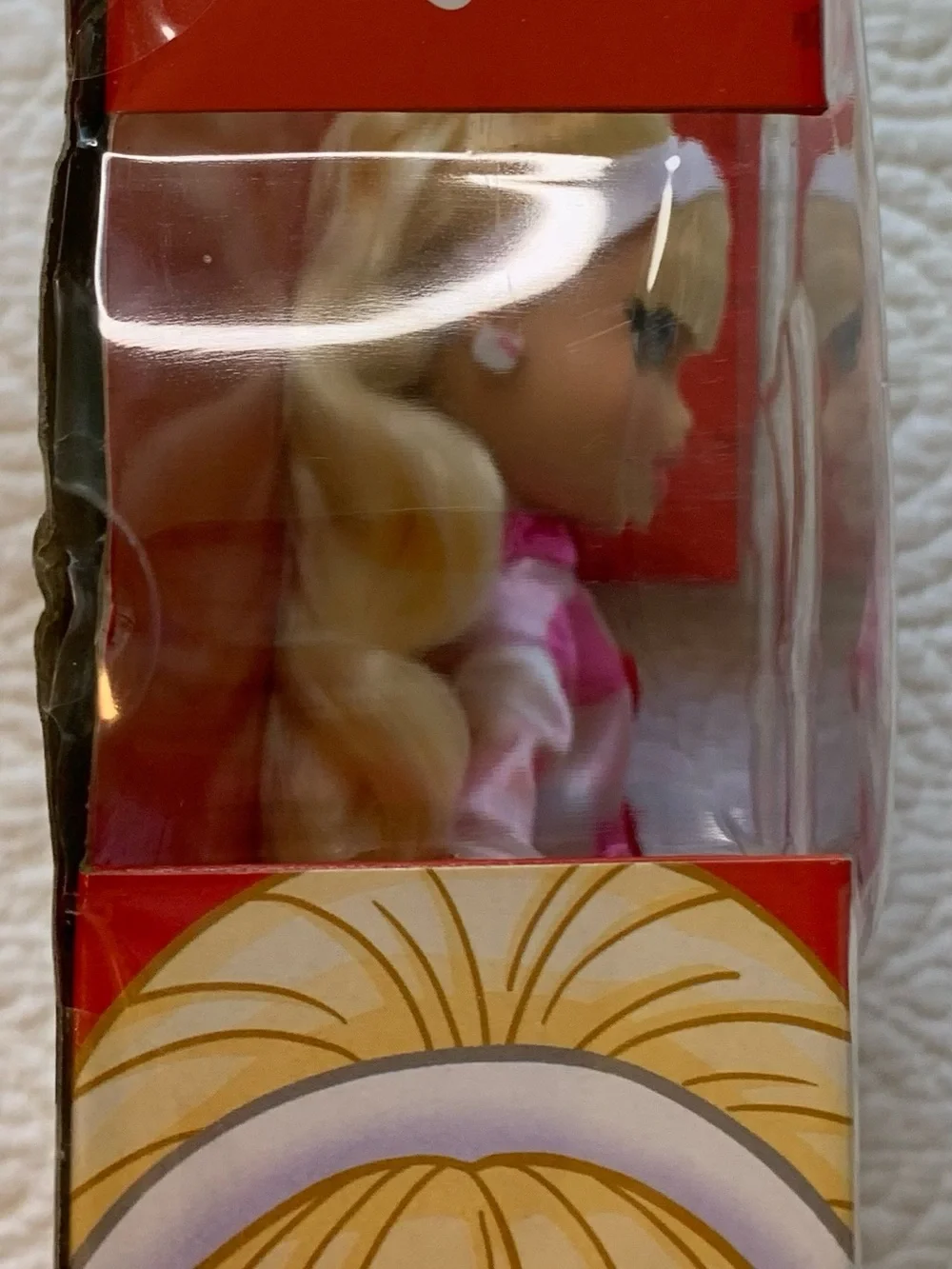 Bratz x Hello Kitty Cloe Sanrio Fashion Doll in Pink-White Plaid with Bow Purse